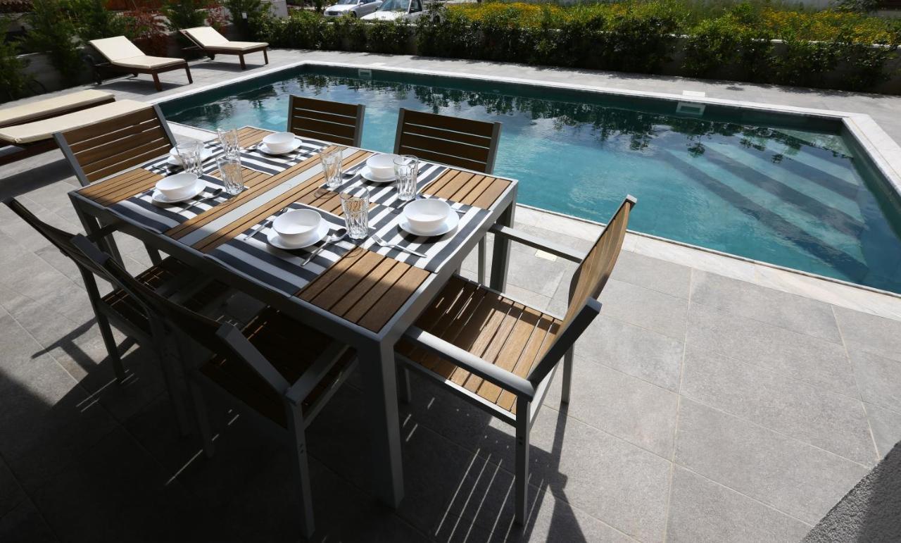 Villa Yria Coral Bay Buitenkant foto