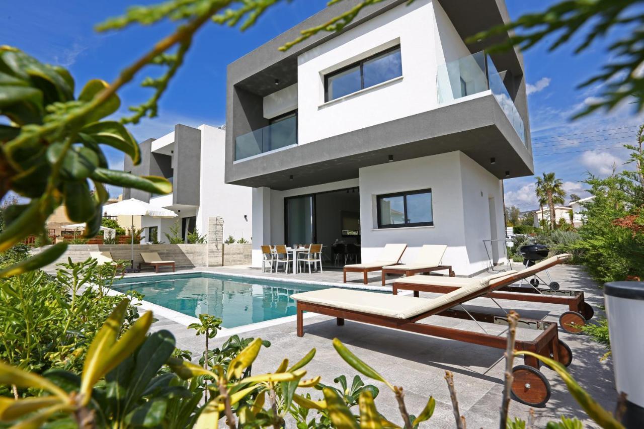 Villa Yria Coral Bay Buitenkant foto